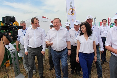 Замглавы Минсельхоза провел рабочую встречу с губернатором Алтайского края